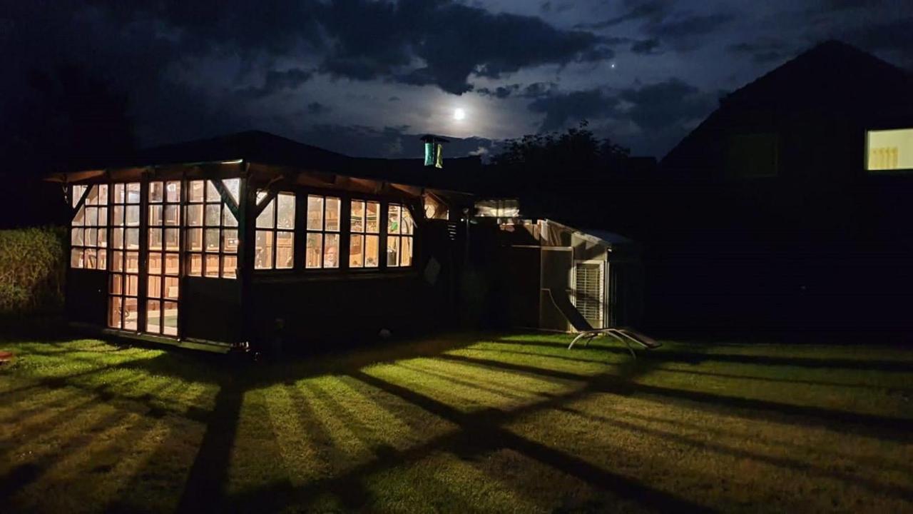 Ferienhaus Mit 2 Fewo In Mecklenburg Appartement Wesenberg Buitenkant foto