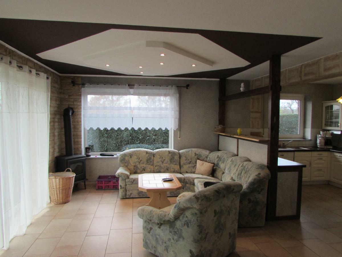 Ferienhaus Mit 2 Fewo In Mecklenburg Appartement Wesenberg Buitenkant foto